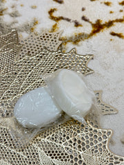 Premium cotton Ihram Kit for Umrah & Hajj – Complete Travel Essentials.