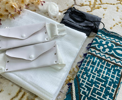 Premium cotton Ihram Kit for Umrah & Hajj – Complete Travel Essentials.