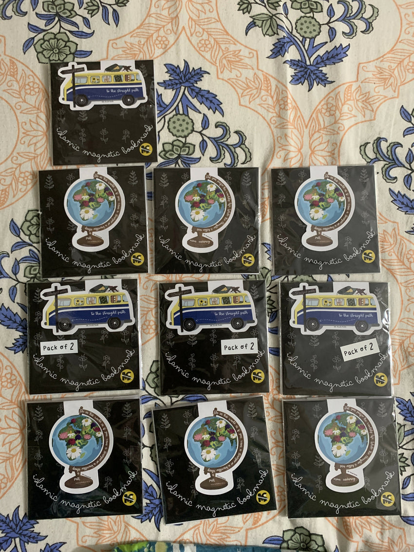 Exhibition bookmarks globe and car (set of 2)